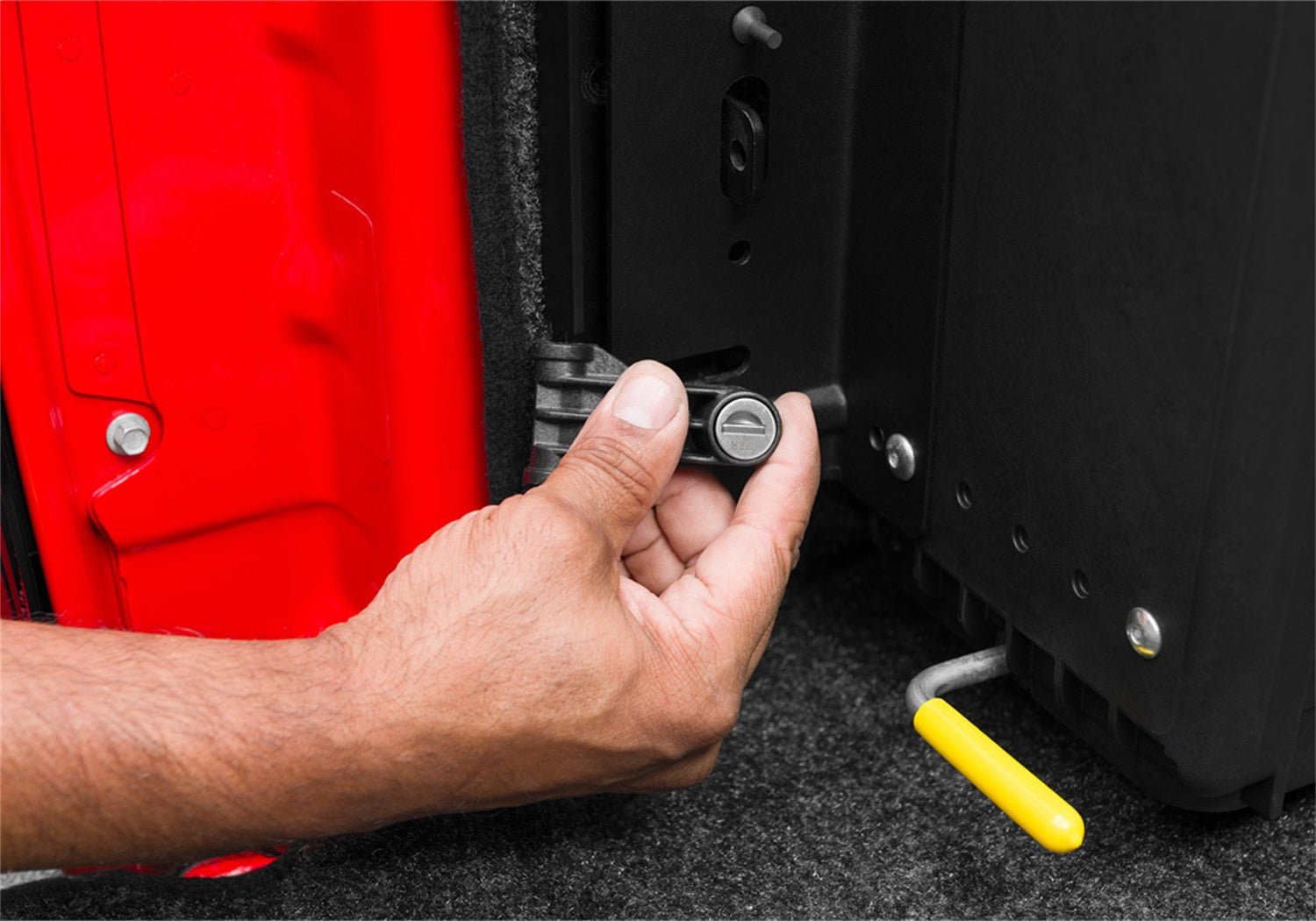 UnderCover Swing Case SC203D 2015 - 2021 Ford F150 Driver Side Truck Bed Toolbox 6 ft. Bed - Rugged Truck Gear