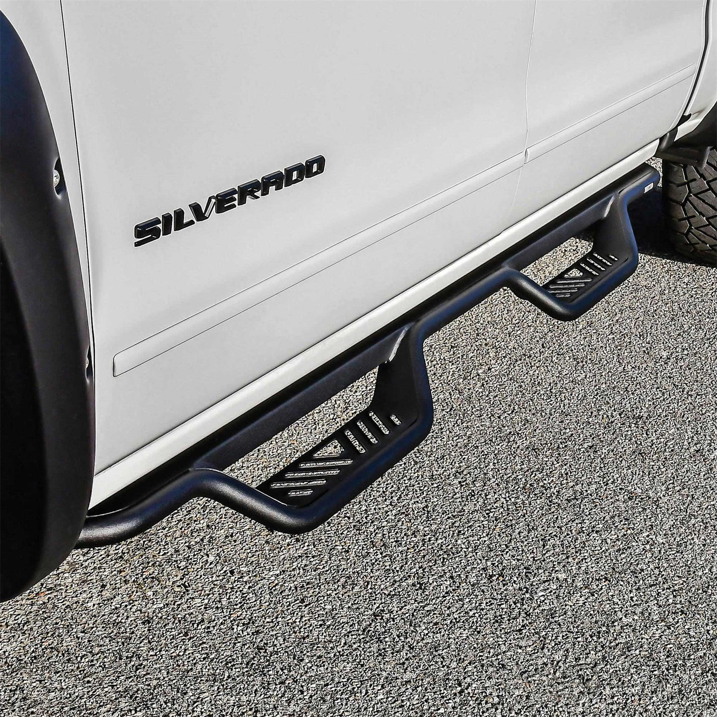 Westin 20-13725 2015-2019 GMC Sierra 2500/3500 HD Outlaw Drop Nerf Step Bars - 72 in. Long