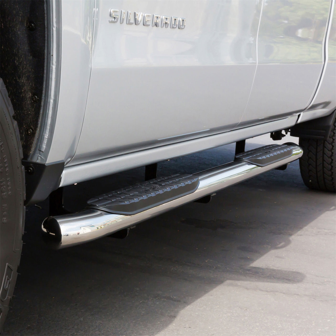 Westin 21-53720 2014-2018 Chevy Silverado 1500 PRO TRAXX 5 in. Oval Nerf Step Bars - 72 in. Long