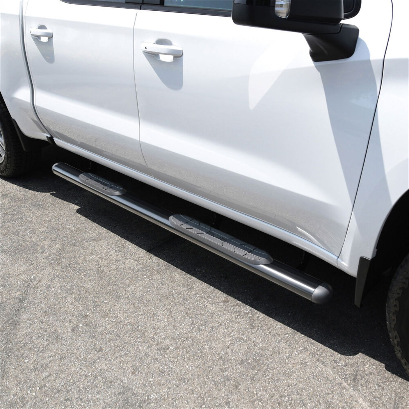 Westin 22-5035 2016-2024 Nissan TITAN XD Premier 4 in. Oval Nerf Step Bars - 85 in. Long