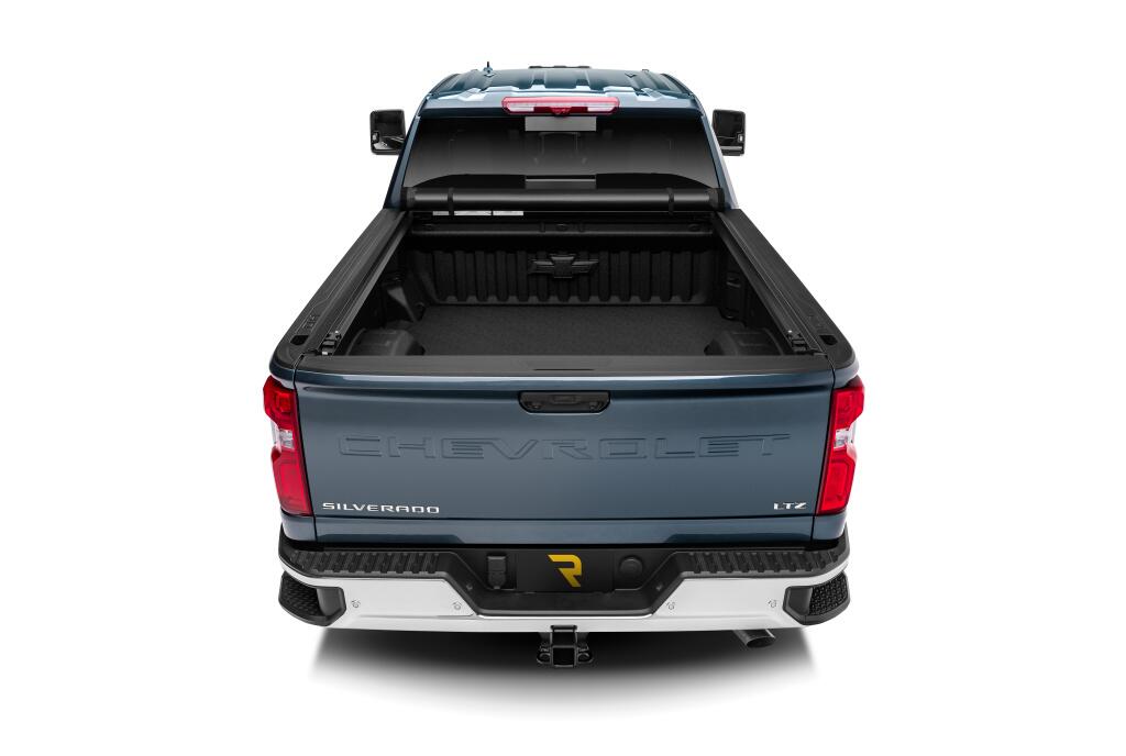 Truxedo Pro X15 1473301 2020-2025 Chevy Silverado 2500/3500 HD Roll-Up Soft Tonneau Cover 8 ft. Bed