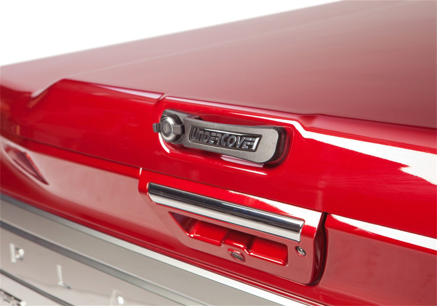 UnderCover Elite LX UC4158L-089 2022-2024 Toyota Tundra One-Piece Tonneau Cover 6 ft. Bed