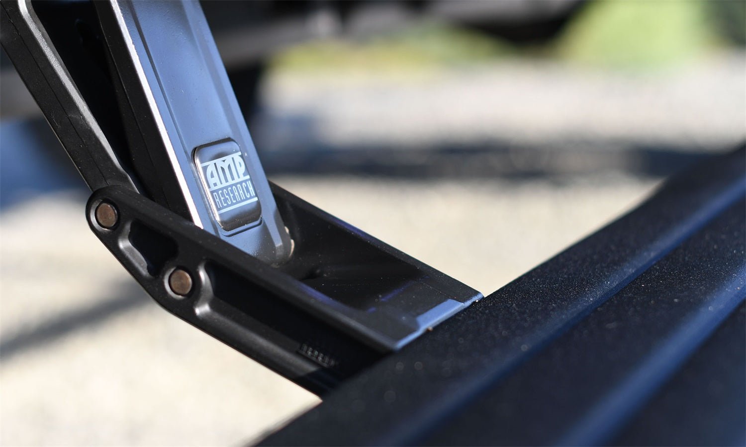 AMP Research PowerStep Smart Series 86135 - 01A 2020 - 2024 Jeep Gladiator JT Running Board - Rugged Truck Gear