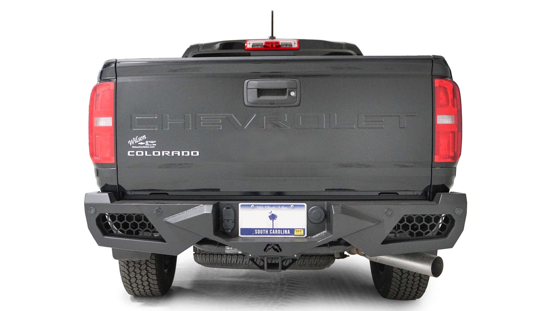 Fab Fours CC21 - E3352 - 1 Chevy Colorado 2015 - 2022 Vengeance Rear Bumper - Rugged Truck Gear