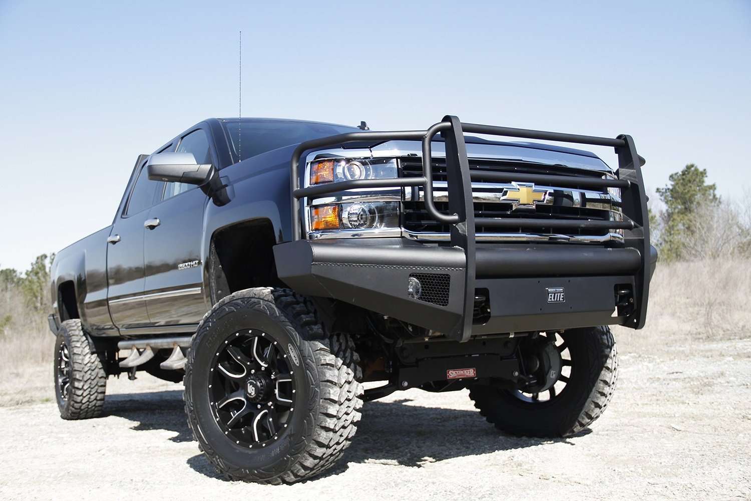 Fab Fours CH05 - Q1360 - 1 2003 - 2007 Chevy Silverado 2500/3500 HD Black Steel Elite Front Bumper Full Guard - Rugged Truck Gear