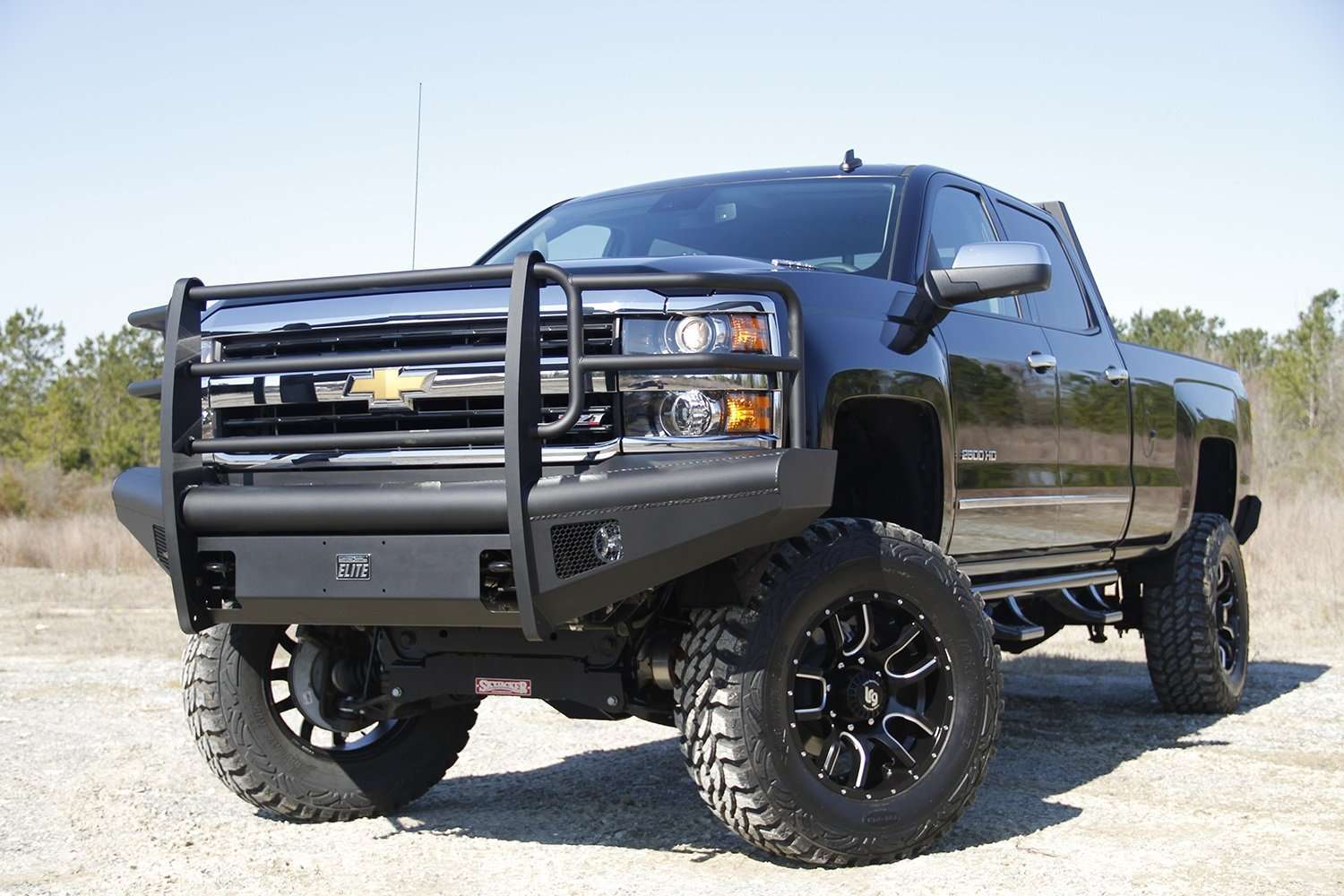 Fab Fours CH05 - Q1360 - 1 2003 - 2007 Chevy Silverado 2500/3500 HD Black Steel Elite Front Bumper Full Guard - Rugged Truck Gear
