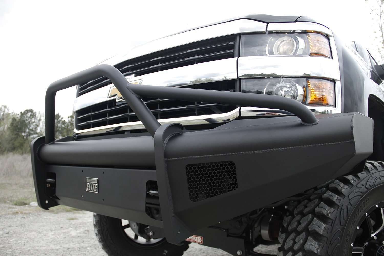 Fab Fours CH05 - Q1362 - 1 2003 - 2007 Chevy Silverado 2500/3500 HD Black Steel Elite Front Bumper Pre - Runner Guard - Rugged Truck Gear