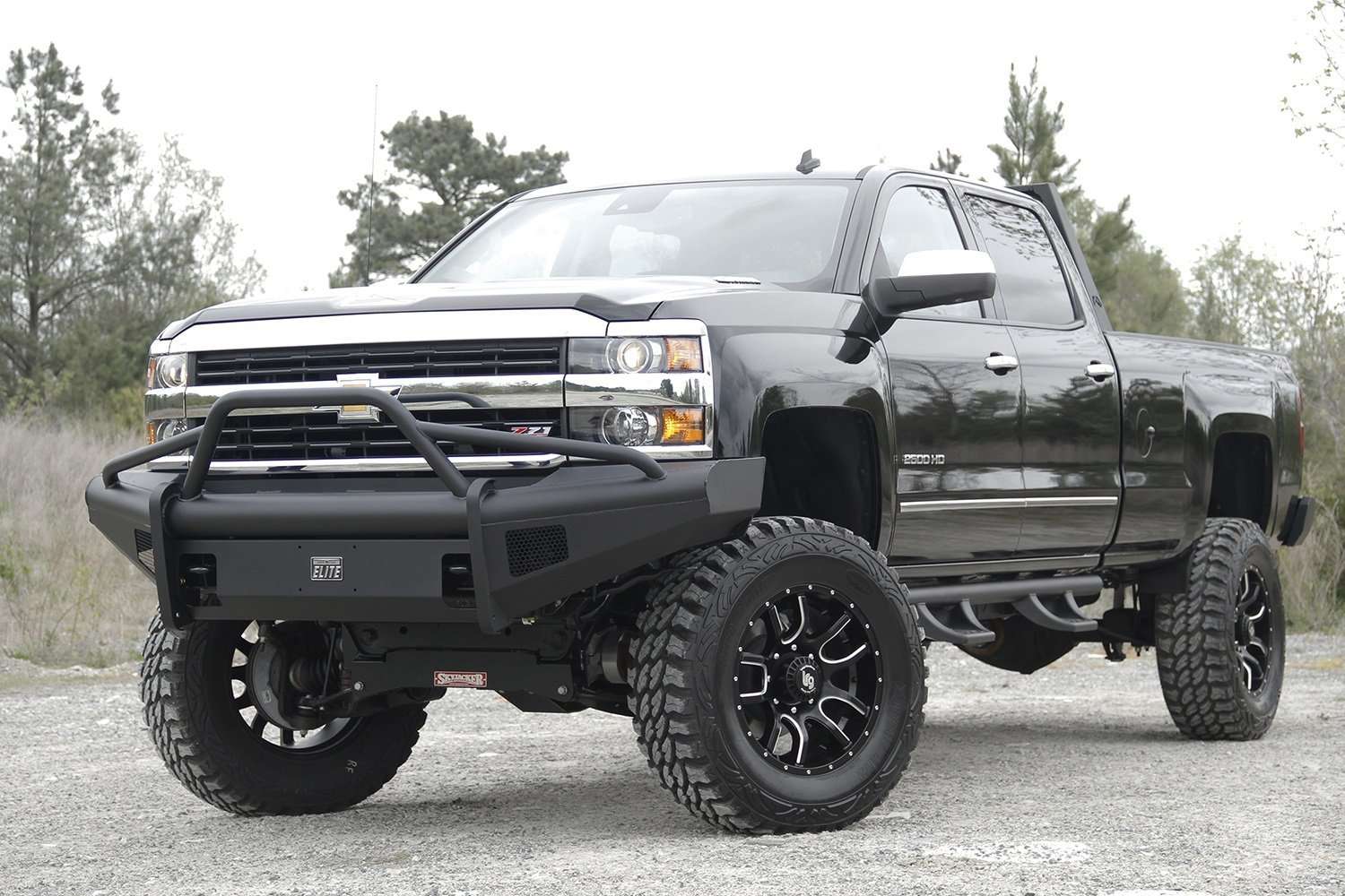 Fab Fours CH05 - Q1362 - 1 2003 - 2007 Chevy Silverado 2500/3500 HD Black Steel Elite Front Bumper Pre - Runner Guard - Rugged Truck Gear