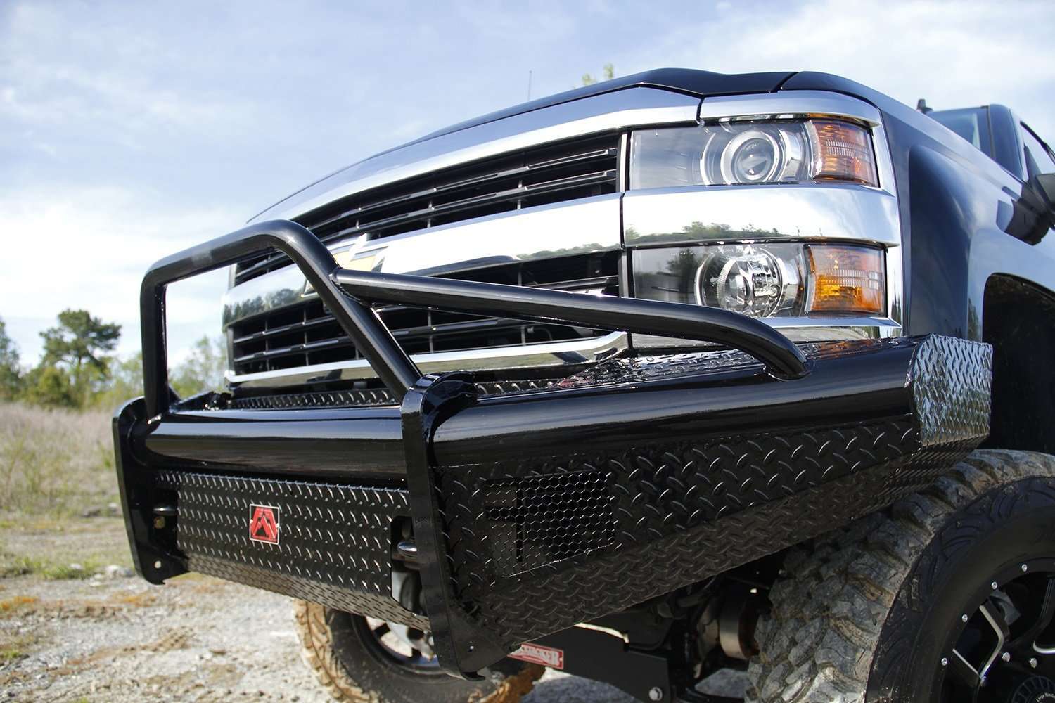 Fab Fours CH14 - S3062 - 1 Chevy Silverado 2500/3500 HD 2015 - 2019 Black Steel Front Bumper Pre - Runner Guard - Rugged Truck Gear