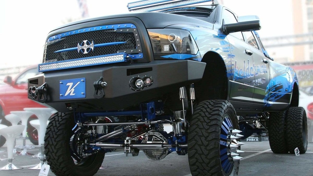 Fab Fours DR10 - A2951 - 1 Dodge Ram 2500/3500 2010 - 2018 Premium Winch Ready Front Bumper No Guard - Rugged Truck Gear