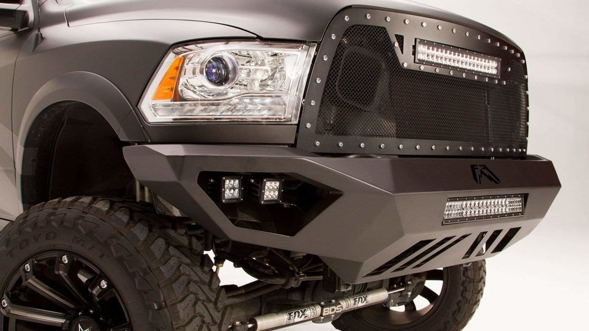 Fab Fours DR10 - V2951 - 1 Dodge Ram 2500/3500 HD 2010 - 2018 Vengeance Front Bumper No Guard Non - Sensor - Rugged Truck Gear