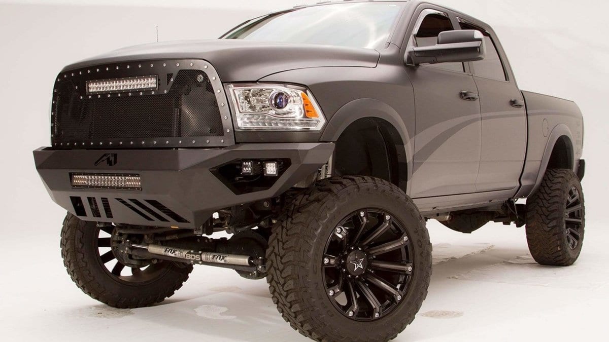 Fab Fours DR10 - V2951 - 1 Dodge Ram 2500/3500 HD 2010 - 2018 Vengeance Front Bumper No Guard Non - Sensor - Rugged Truck Gear