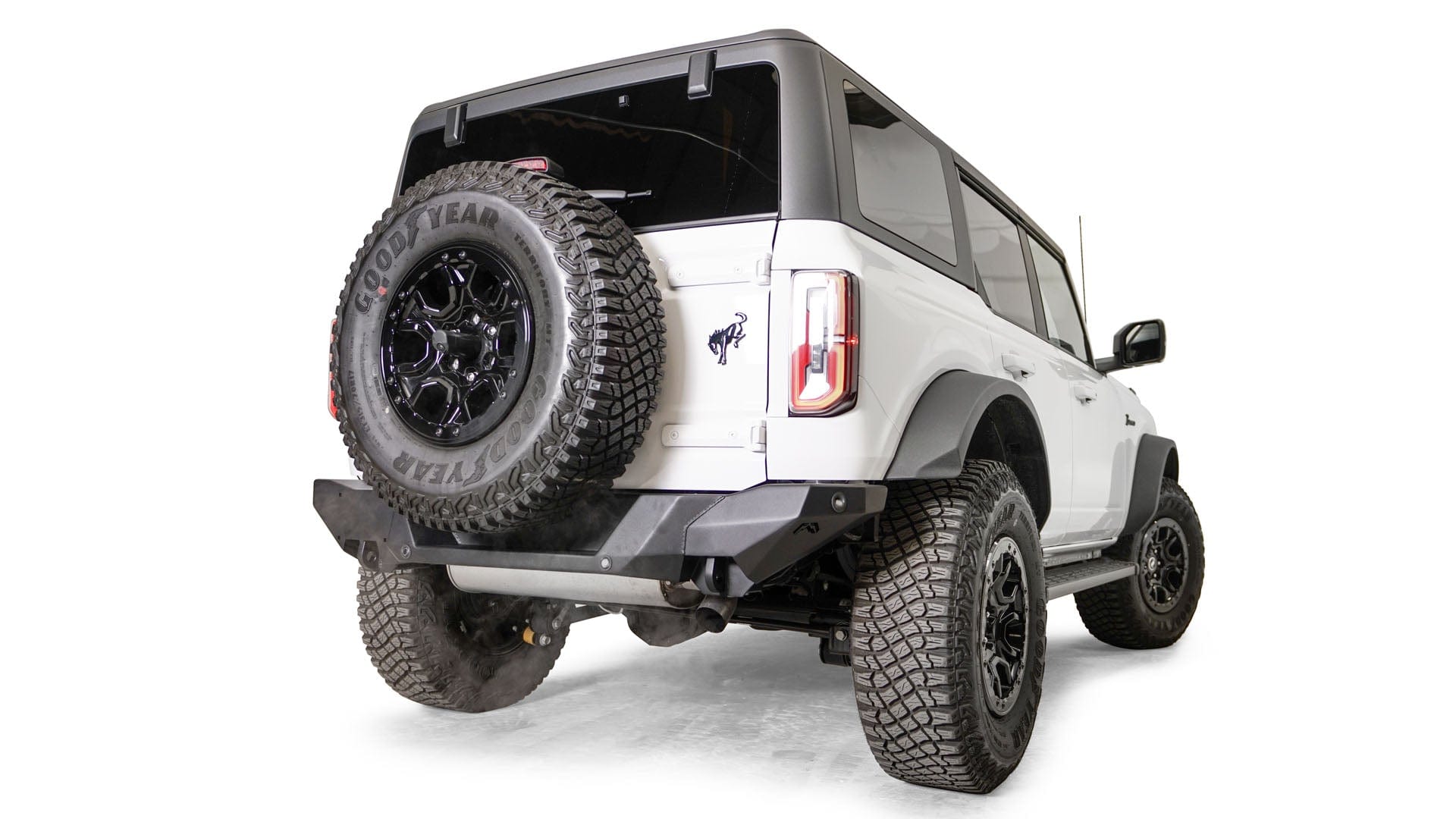 Fab Fours FB21 - Y5251 - 1 Ford Bronco 2021 - 2024 Premium Rear Bumper - Rugged Truck Gear