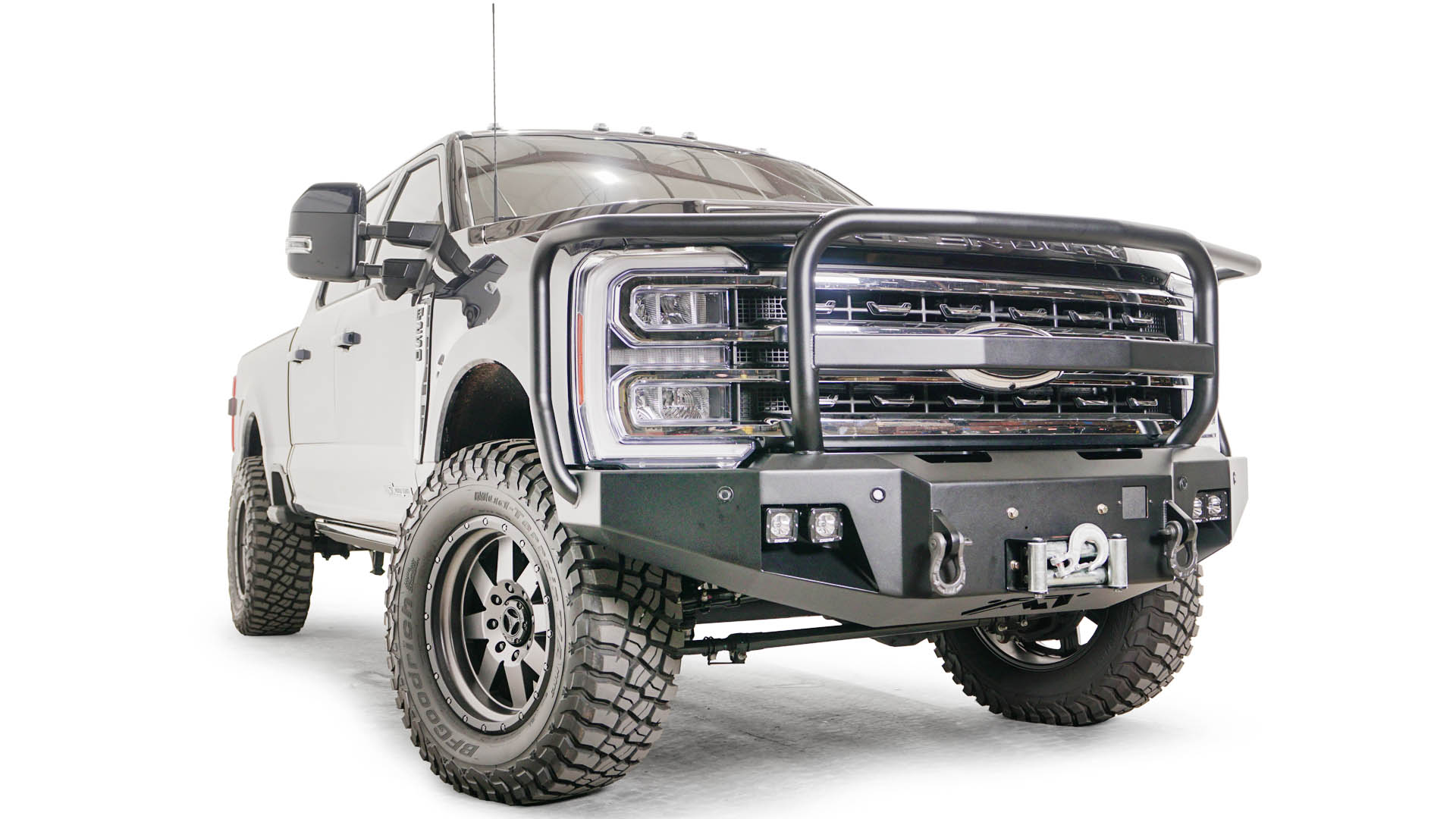 Fab Fours FS23 - A5950 - 1 Ford F250/F350 Superduty 2023 - 2024 New Premium Front Winch Bumper Full Guard - Rugged Truck Gear