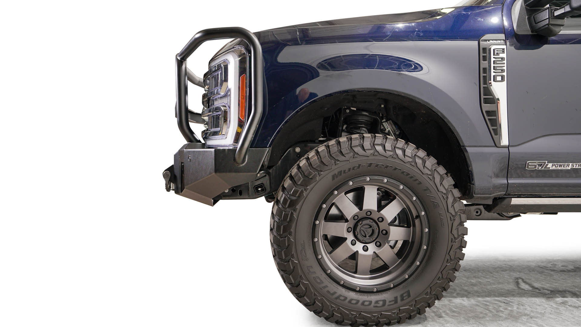 Fab Fours FS23 - A5950 - 1 Ford F250/F350 Superduty 2023 - 2024 New Premium Front Winch Bumper Full Guard - Rugged Truck Gear