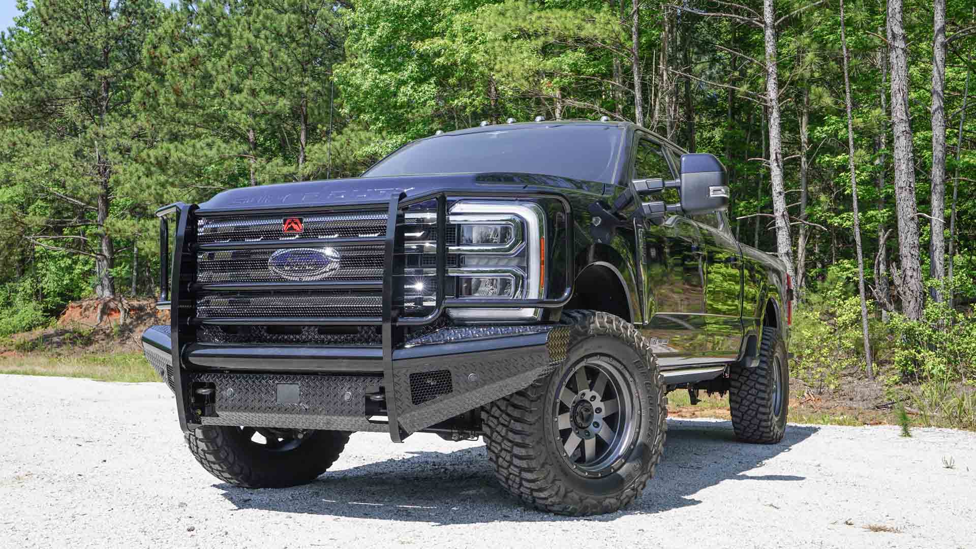 Fab Fours FS23 - S5960 - 1 Ford F250/F350/F450/F550 Super Duty 2023 - 2024 Black Steel Front Bumper Full Guard - Rugged Truck Gear
