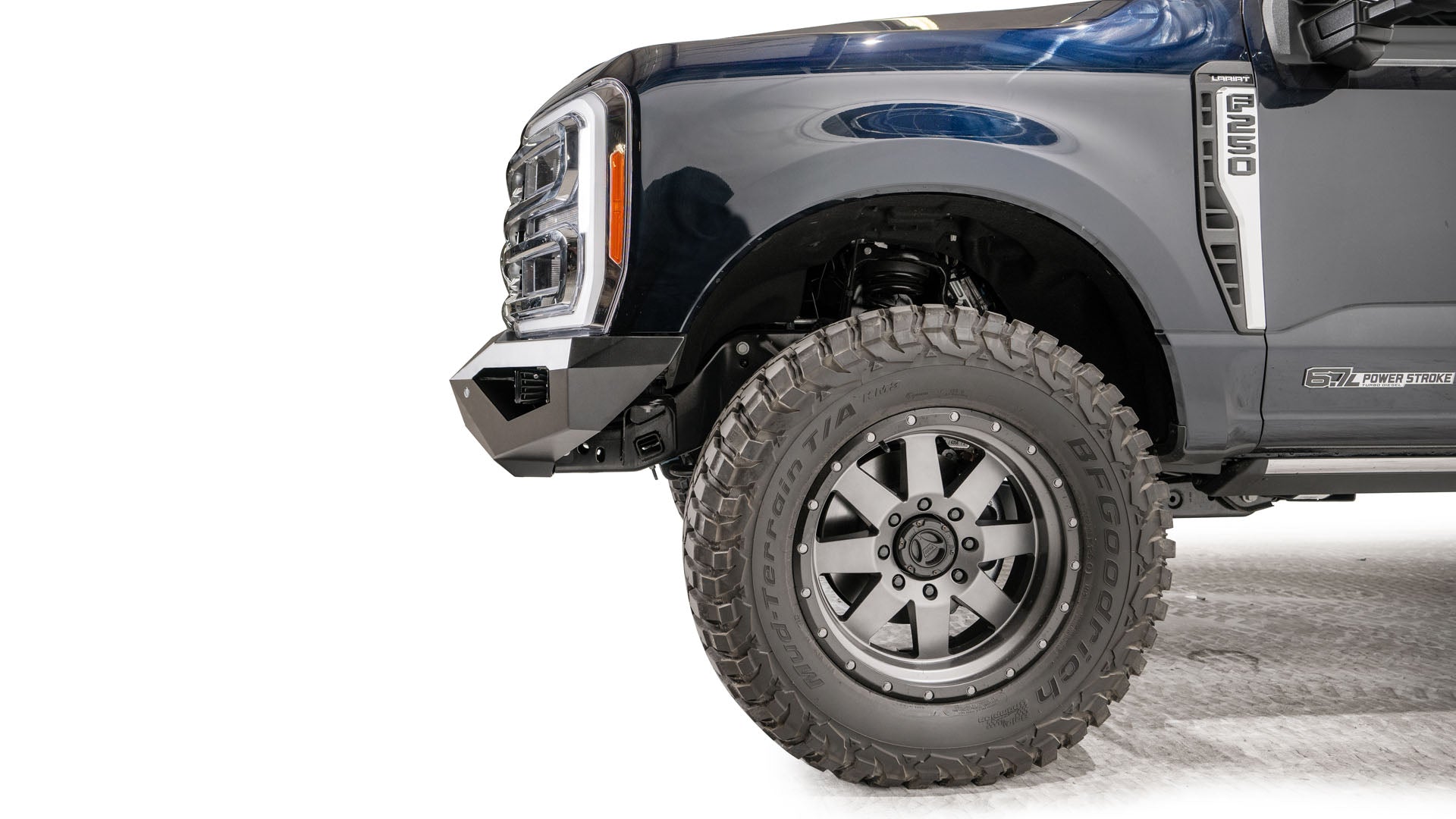 Fab Fours FS23 - V5951 - 1 Ford F250/F350 Superduty 2023 Vengeance Front Bumper No Guard - Rugged Truck Gear