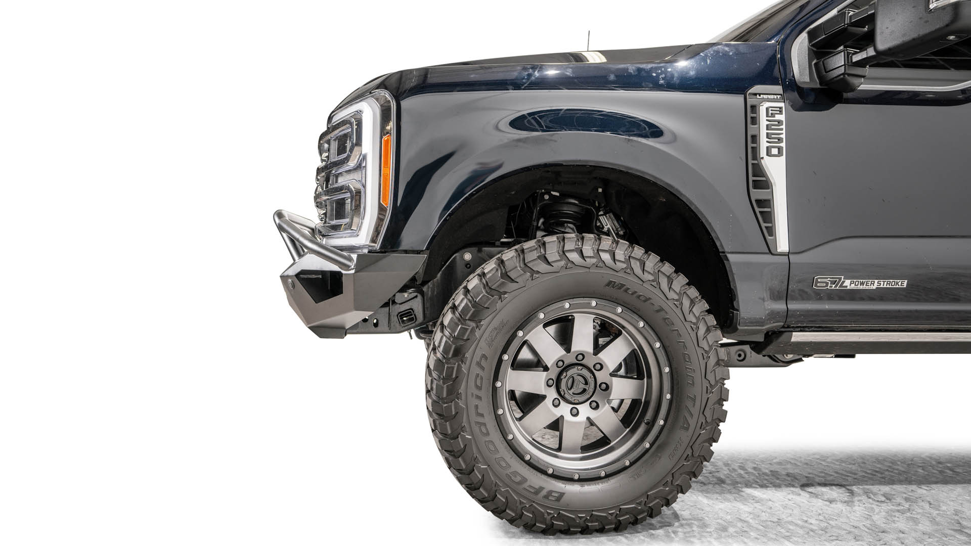 Fab Fours FS23 - V5952 - 1 Ford F250/F350 Superduty 2023 Vengeance Front Bumper Pre - Runner Guard - Rugged Truck Gear