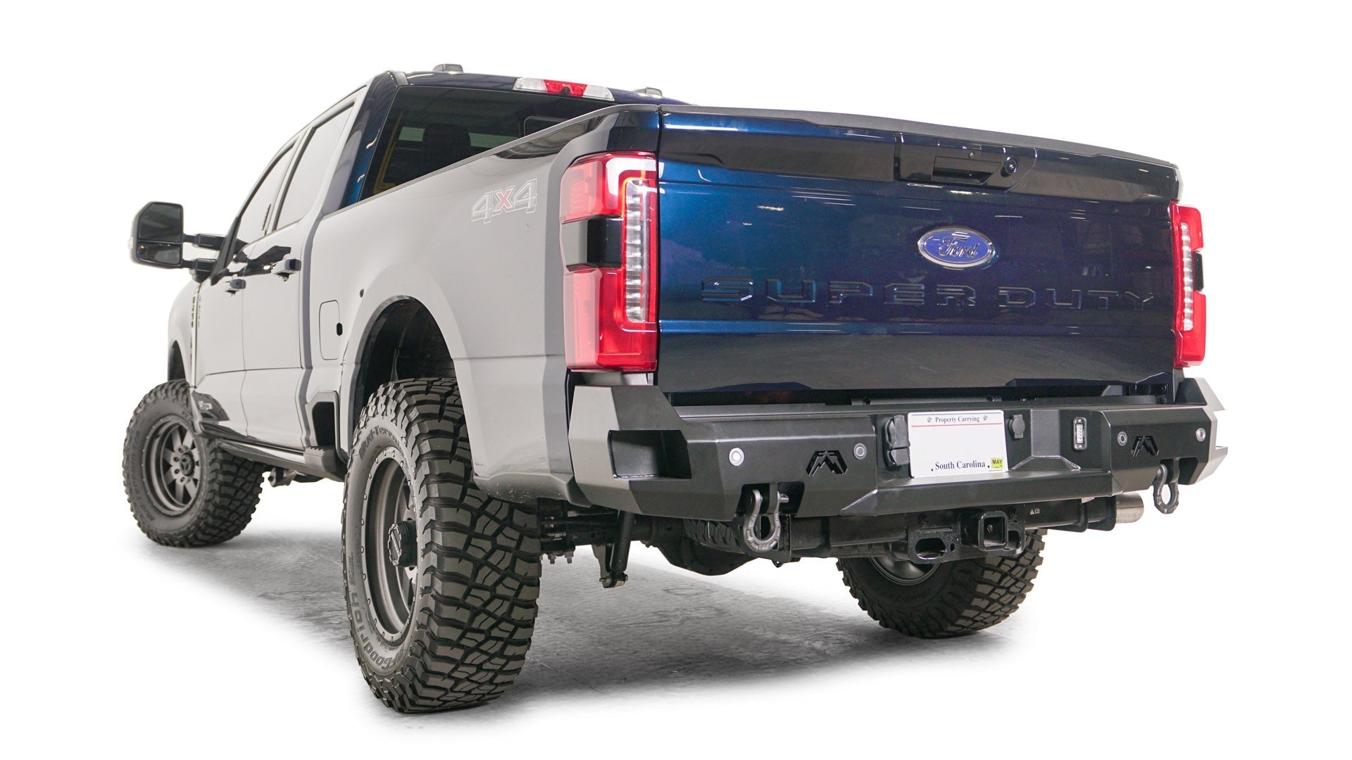 Fab Fours FS23 - W5951 - 1 2023 - 2024 Ford F250/F350 Superduty Premium Rear Bumper Sensor - Rugged Truck Gear