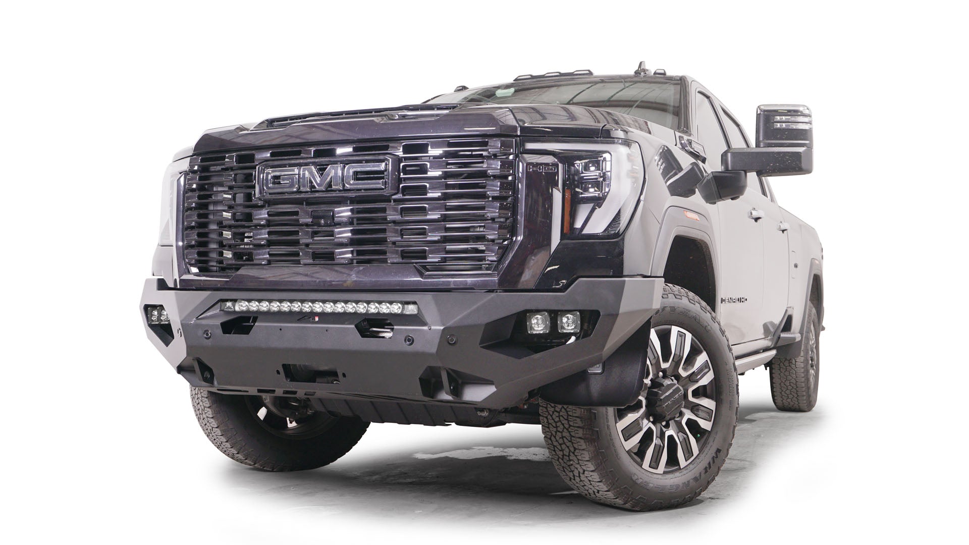 Fab Fours GM24 - X6251 - 1 GMC Sierra 2500/3500 HD 2024 Matrix Front Bumper Winch Ready No Guard - Rugged Truck Gear