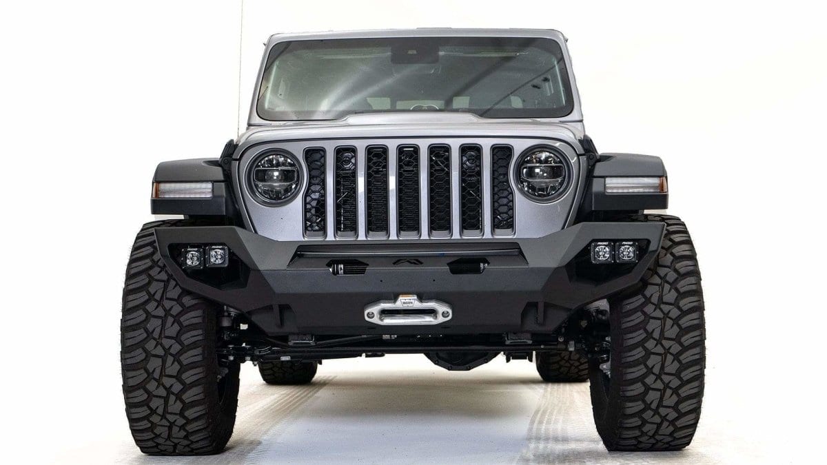 Fab Fours JL18 - X4651 - 1 Jeep JL Rubicon 2018 - 2023 Matrix Front Bumper Winch Ready No Guard - Rugged Truck Gear