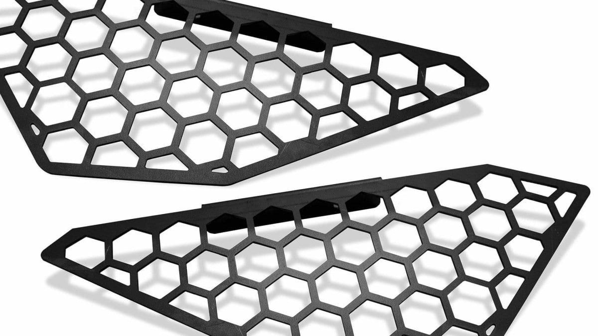 Fab Fours M4750 - 1 Vengeance Side Light Mesh Insert Cover - Rugged Truck Gear