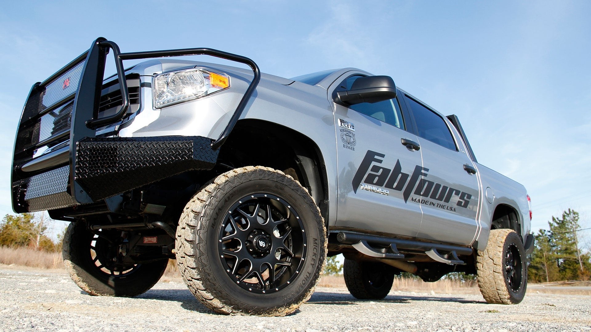 Fab Fours TT07 - K1860 - 1 Toyota Tundra 2007 - 2013 Black Steel Front Bumper Full Guard - Rugged Truck Gear