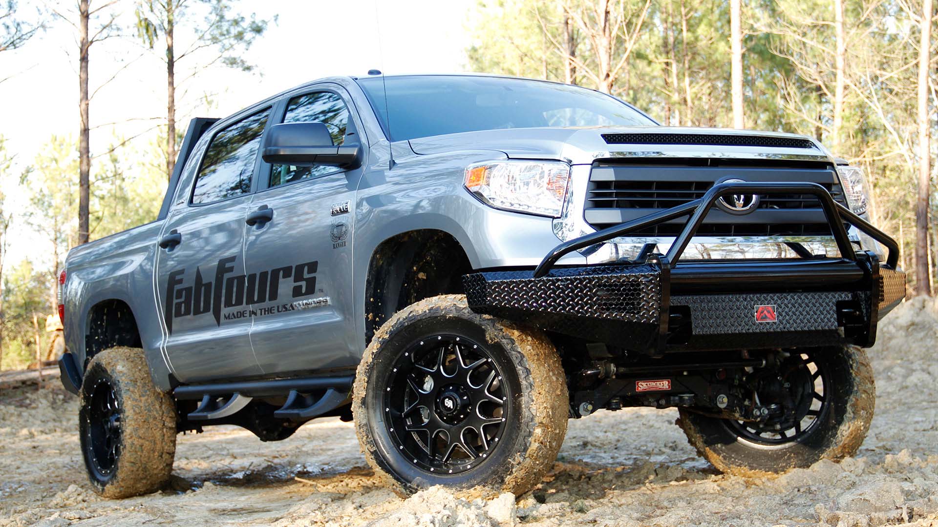 Fab Fours TT07 - K1862 - 1 Toyota Tundra 2007 - 2013 Black Steel Front Bumper Pre - Runner Guard - Rugged Truck Gear