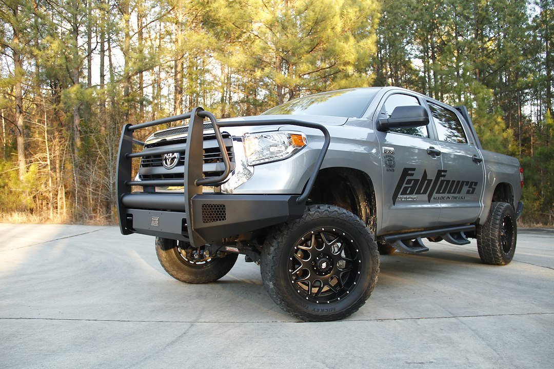 Fab Fours TT14-R2860-1 Toyota Tundra 2014-2021 Black Steel Elite Front Bumper Full Guard - Rugged Truck Gear