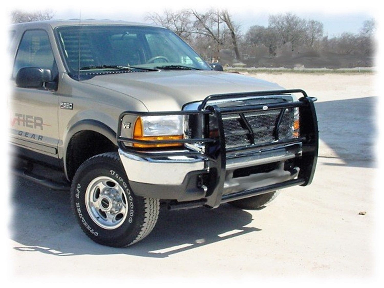 Frontier 200 - 19 - 9004 1999 - 2004 Ford F250/F350 Super Duty Grille Guard - Rugged Truck Gear