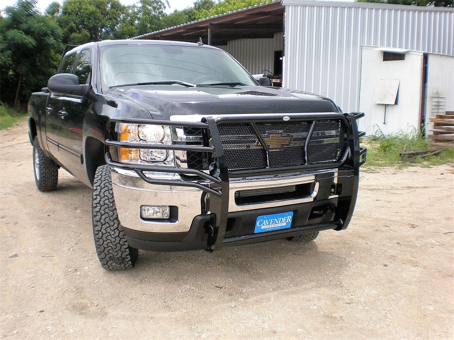 Frontier 200 - 21 - 1006 2011 - 2014 Chevy Silverado 2500/3500 HD Grille Guard - Rugged Truck Gear