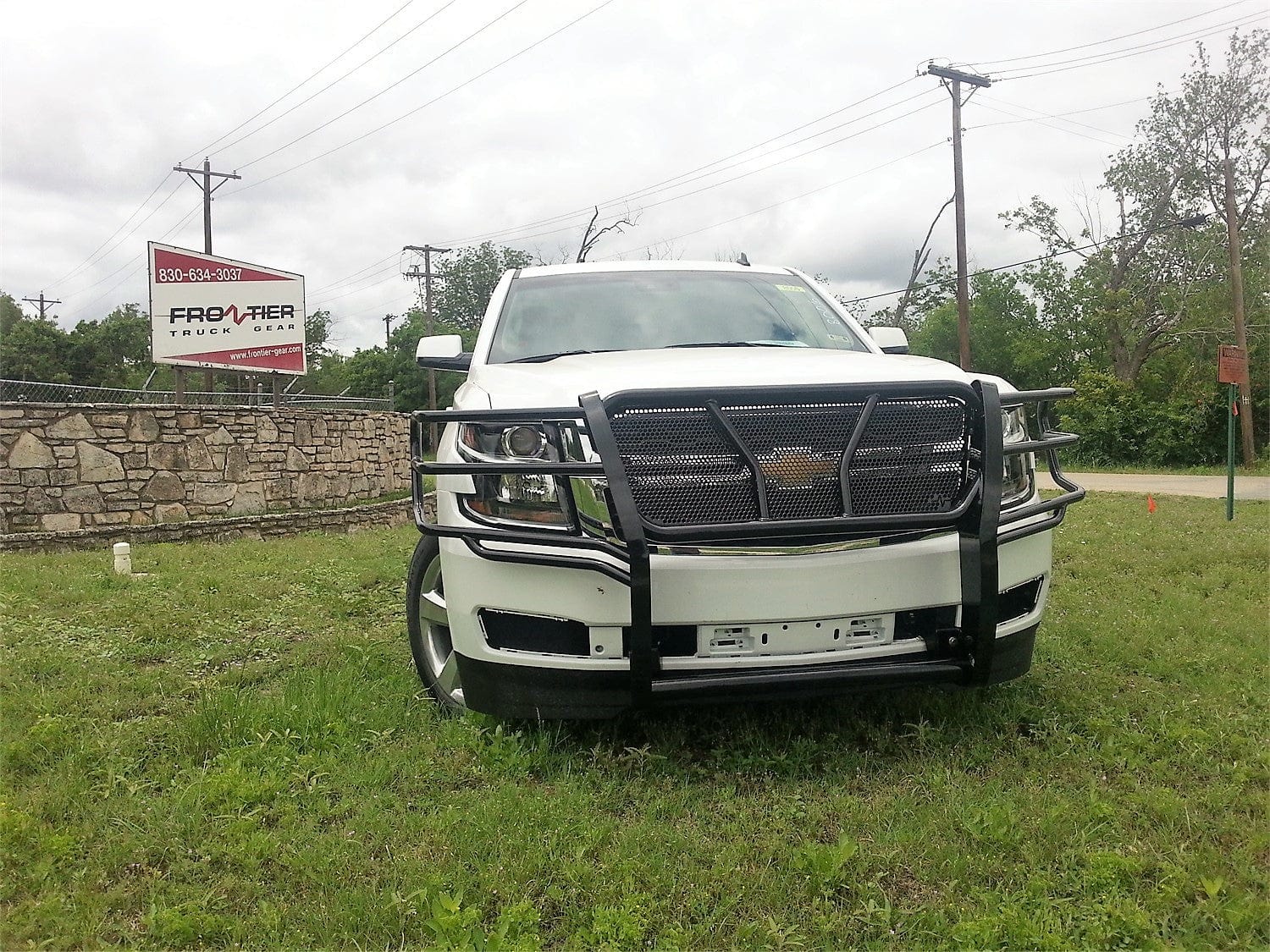 Frontier 200 - 21 - 5003 2015 - 2020 Chevy Tahoe/Suburban Grille Guard - Rugged Truck Gear