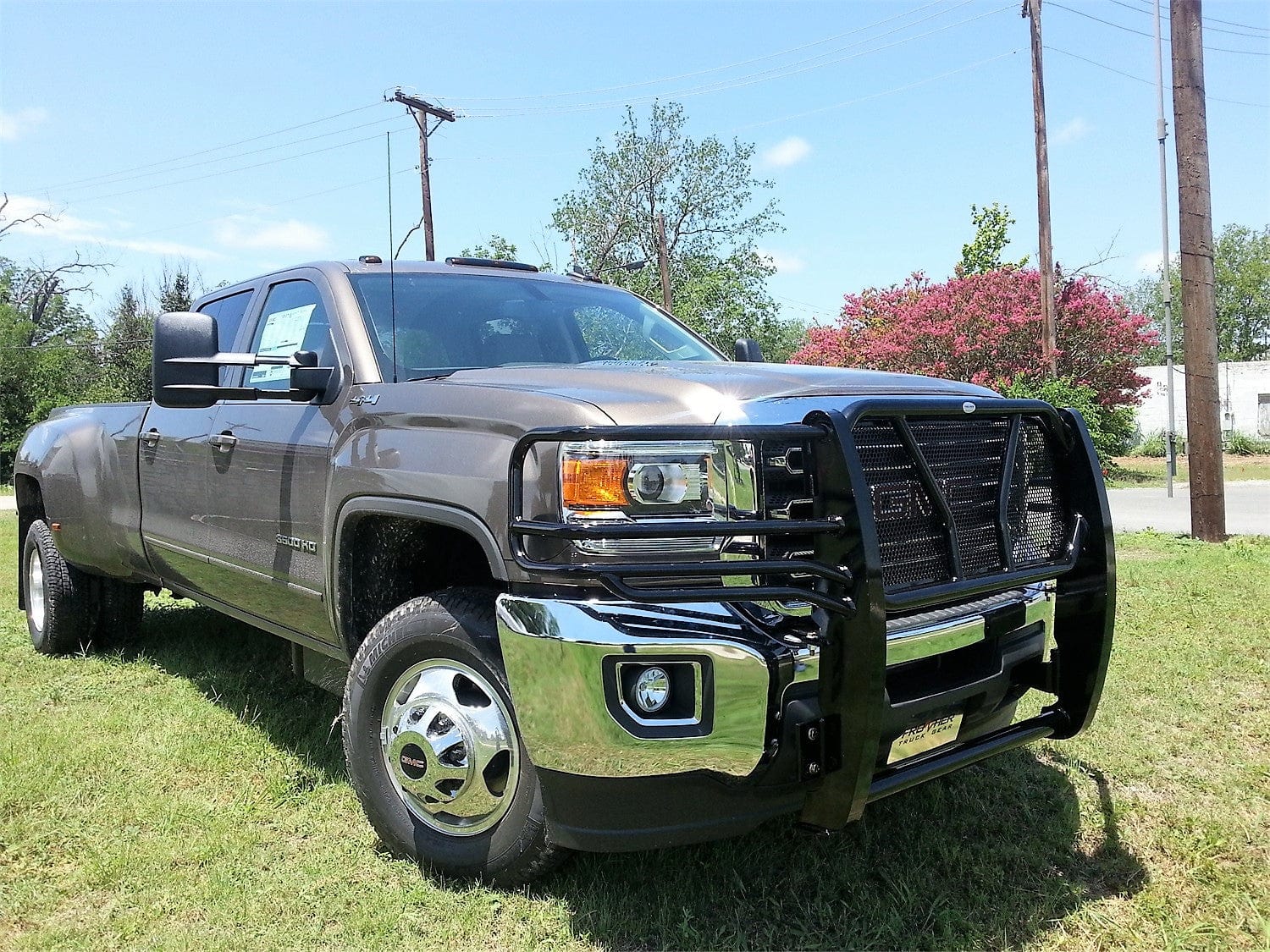 Frontier 200 - 31 - 5007 2015 - 2019 GMC Sierra 2500/3500 HD Grille Guard - Rugged Truck Gear