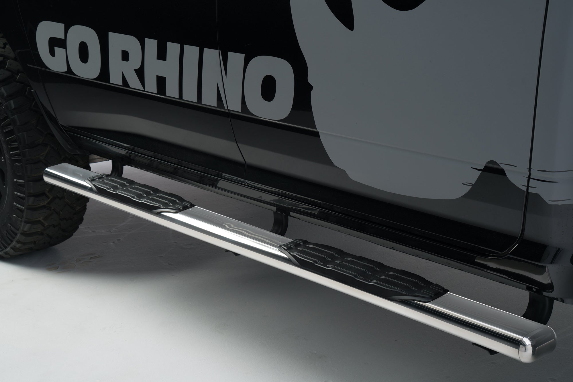 Go Rhino 105439987PS 2015 - 2023 Dodge Ram 1500 1000 Series 5" Side Steps with Mounting Bracket Kit - Rugged Truck Gear