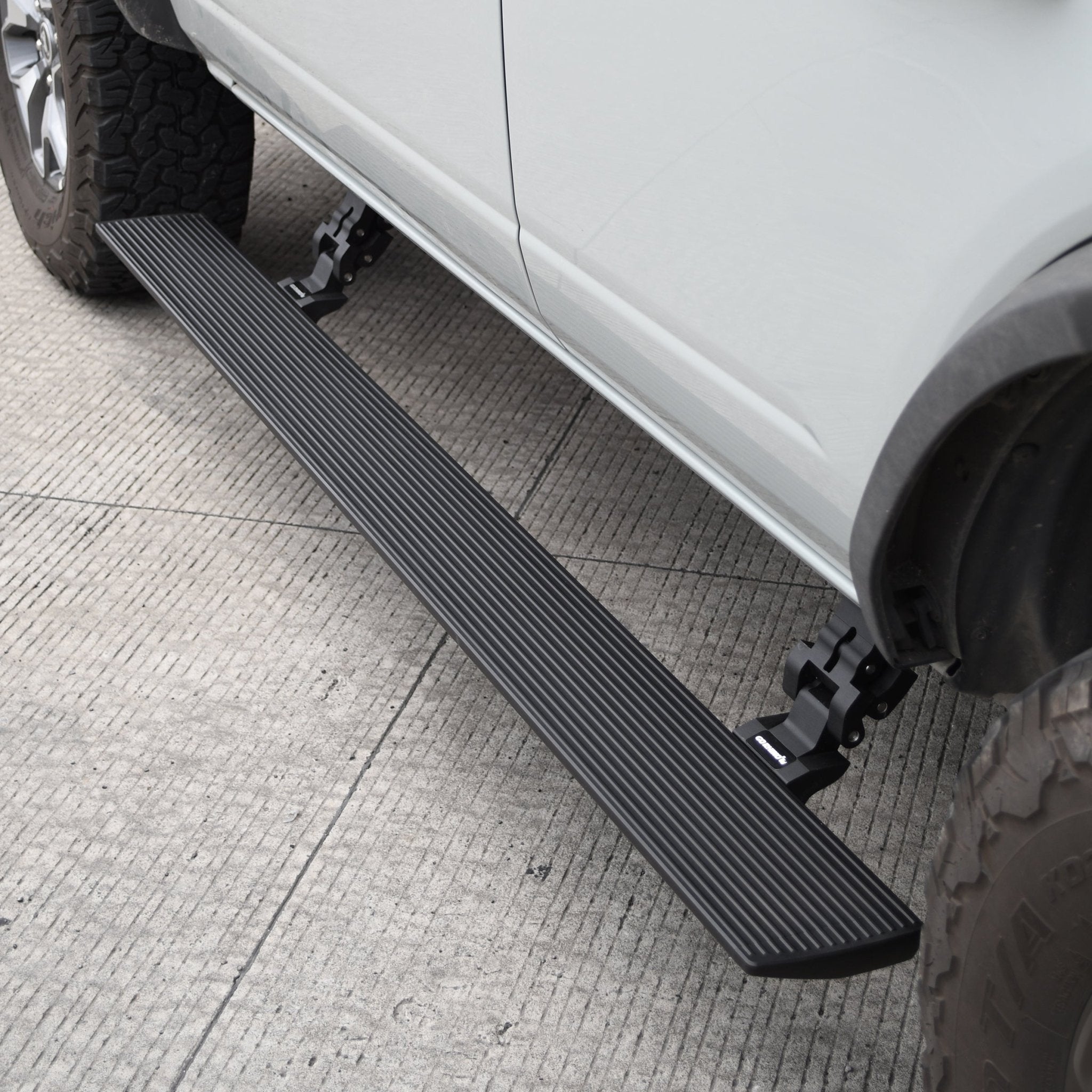 Go Rhino 20412974PC 2022 Ford Bronco Everglades E1 Series Electric Running Board Kit - Rugged Truck Gear