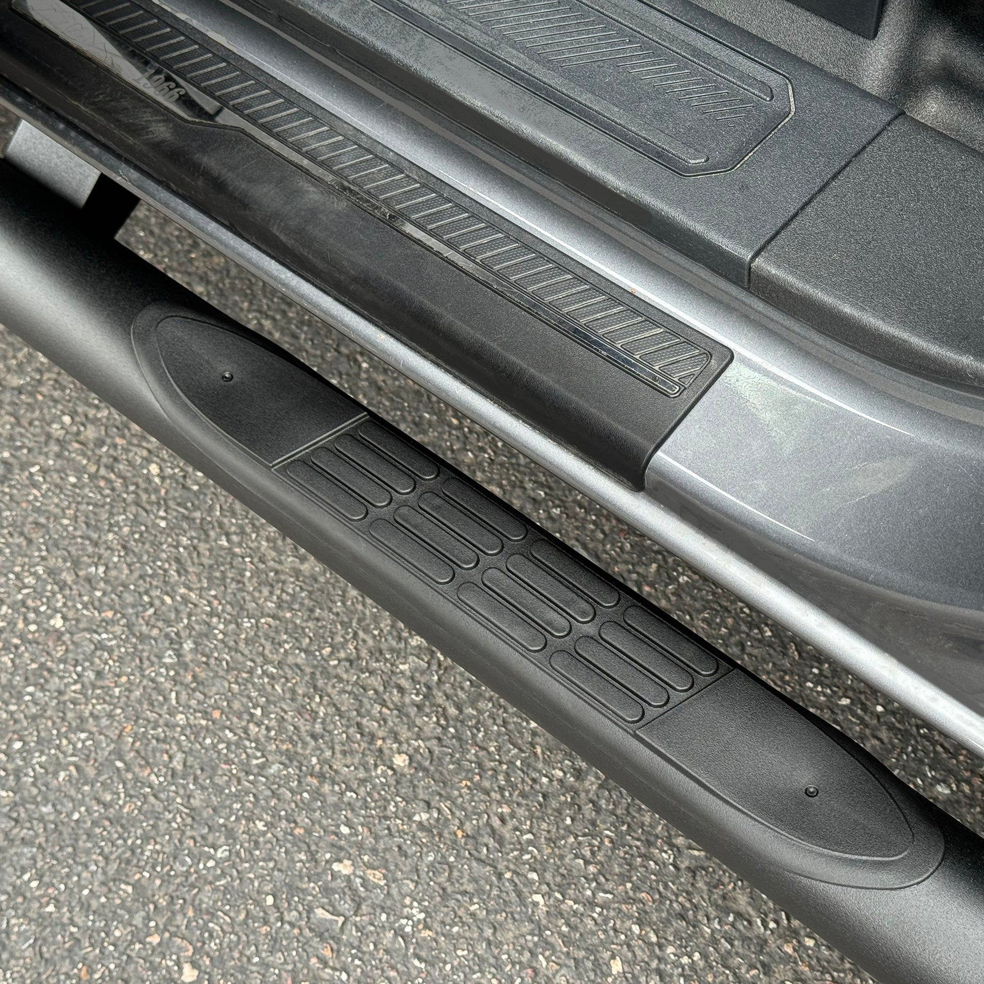 Go Rhino 4129T 2021 Ford Bronco 4000 Series Side Steps with Mounting Bracket Kit - Rugged Truck Gear