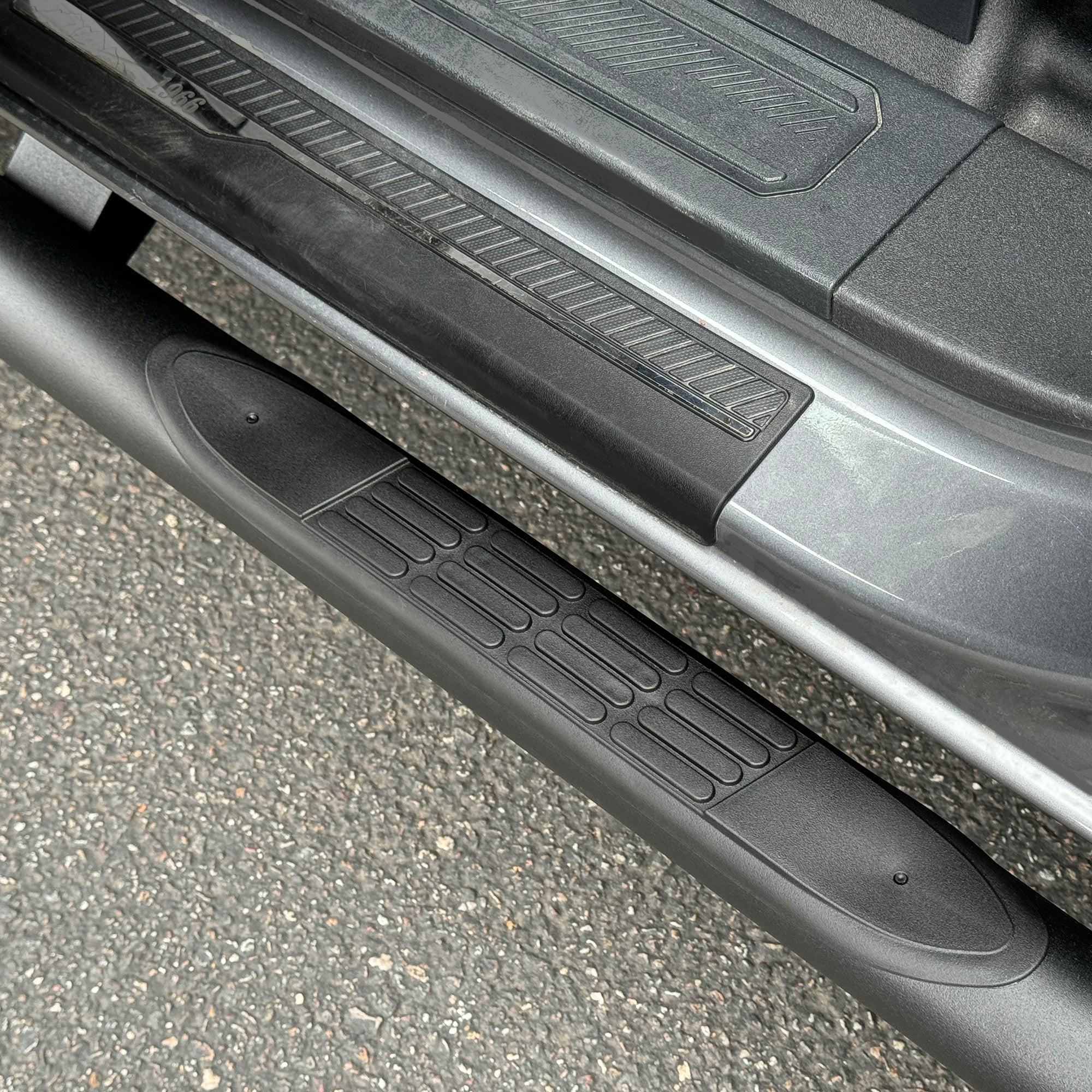 Go Rhino 4129T 2021 Ford Bronco 4000 Series Side Steps with Mounting Bracket Kit - Rugged Truck Gear