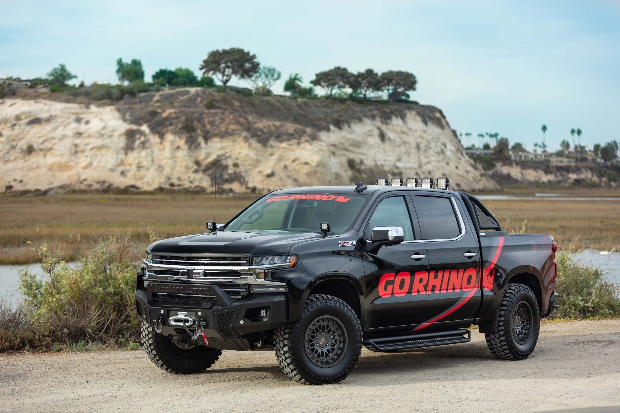 Go Rhino D14053T 2019 - 2024 GMC Sierra 1500 D1 Dominator Series Xtreme Side Steps with Rocker Panel Mounting Bracket Kit - Rugged Truck Gear