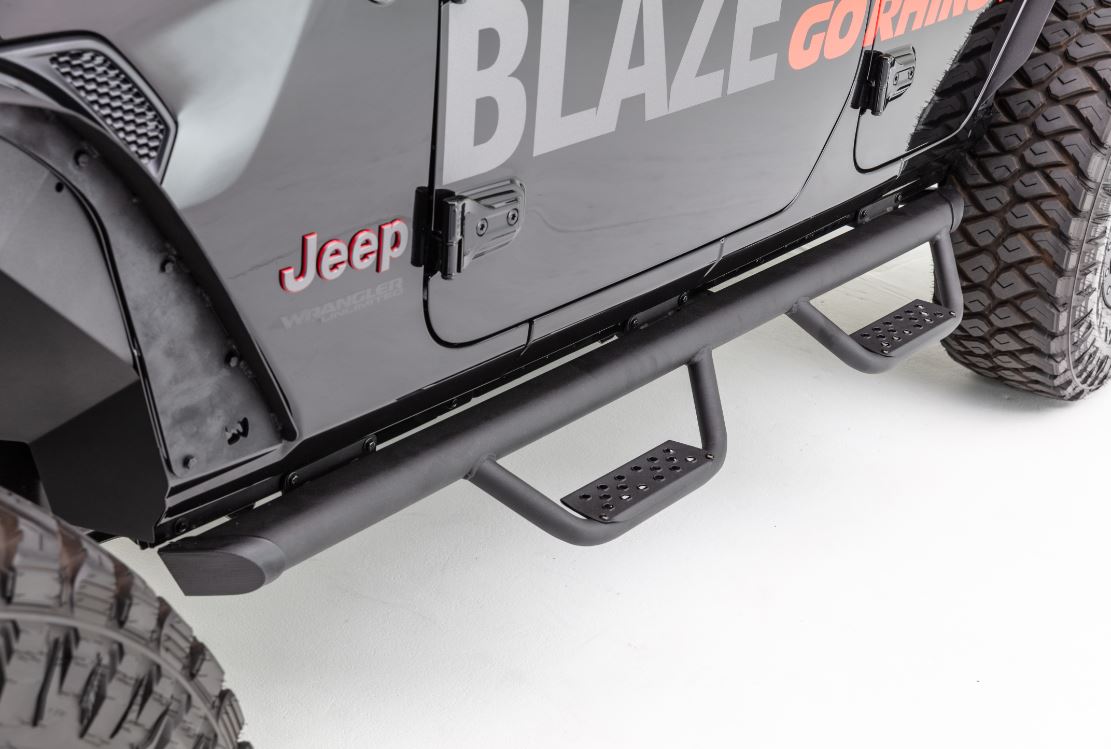 Go Rhino D224506T 2018 - 2024 Jeep Wrangler JL D2 Dominator Series Xtreme Side Steps with Rocker Panel Mounting Bracket Kit - Rugged Truck Gear