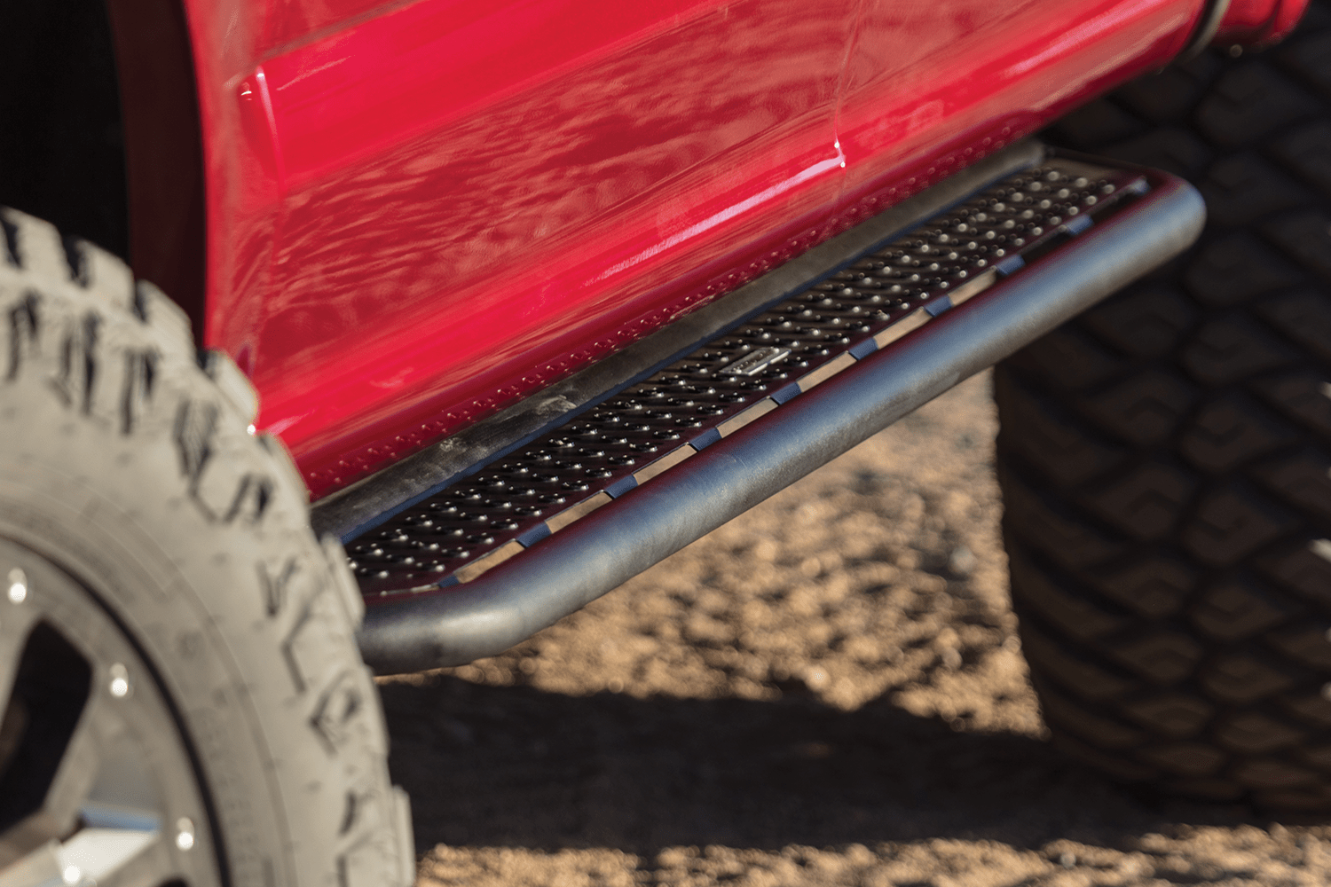Go Rhino D64049T 2019 - 2024 GMC Sierra 1500 D6 Dominator Series Xtreme Side Steps with Rocker Panel Mounting Bracket Kit - Rugged Truck Gear