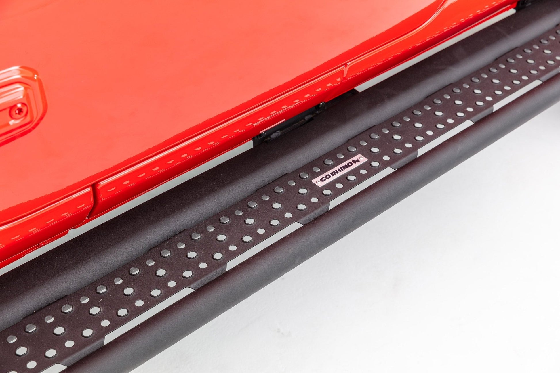 Go Rhino D64516T 2020 - 2024 Jeep Gladiator JT D6 Dominator Series Xtreme Side Steps with Rocker Panel Mounting Bracket Kit - Rugged Truck Gear