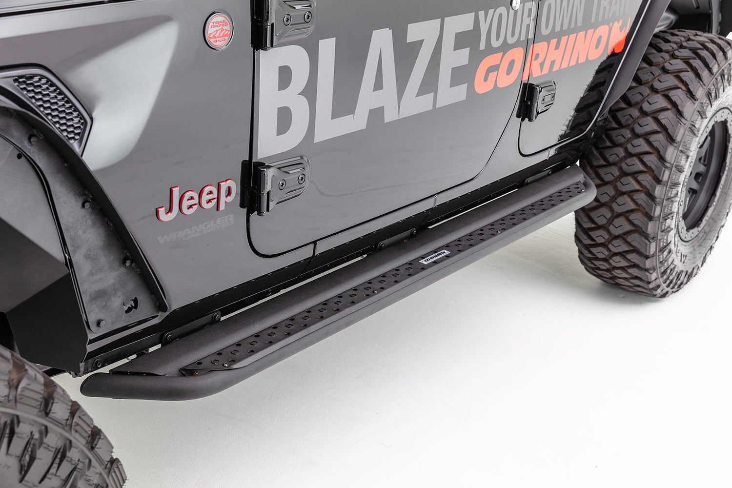Go Rhino DSS4435T 2022 - 2024 Toyota Tundra Dominator Series Xtreme DSS Side Steps with Rocker Panel Mounting Bracket Kit - Rugged Truck Gear