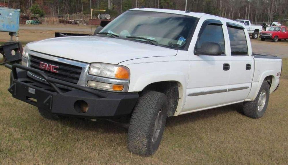 Hammerhead 600 - 56 - 0093 GMC Sierra 1500 2003 - 2006 Front Winch Bumper Pre - Runner - Rugged Truck Gear