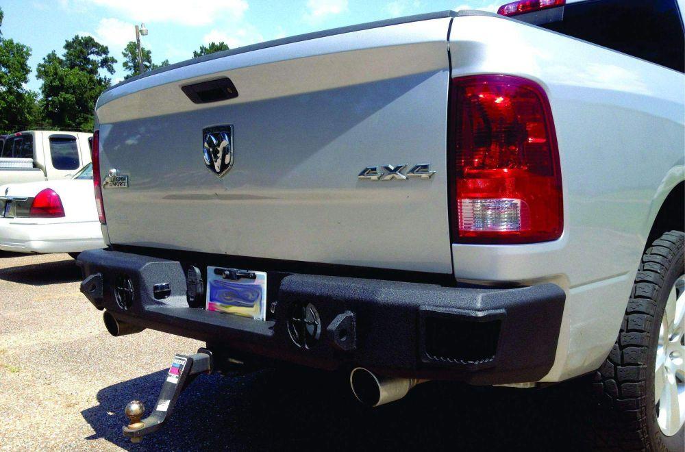 Hammerhead 600 - 56 - 0107 Dodge Ram 1500 2009 - 2018 Rear Bumper with Dual Exhaust and Sensors - Rugged Truck Gear