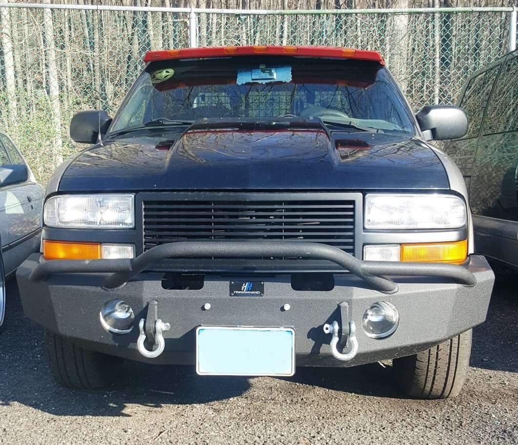 Hammerhead 600 - 56 - 0111 Chevy S10 ZR2 1994 - 2003 Front Winch Bumper Pre - Runner - Rugged Truck Gear