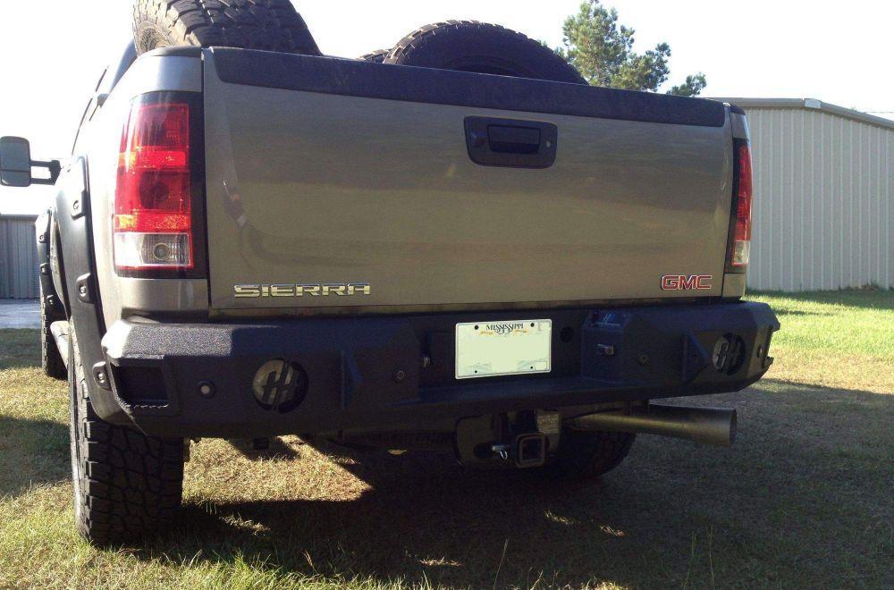 Hammerhead 600 - 56 - 0178 GMC Sierra 2500/3500 2011 - 2014 Rear Bumper with Sensors - Rugged Truck Gear