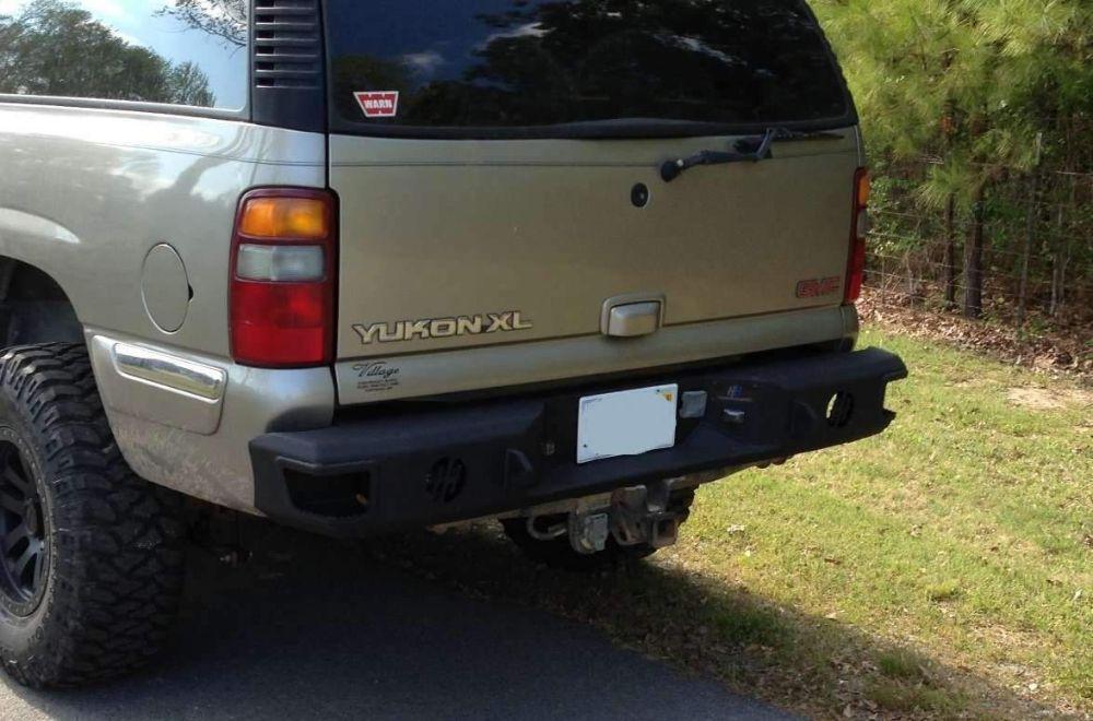 Hammerhead 600 - 56 - 0202S Chevy Suburban 2000 - 2006 Rear Bumper - Rugged Truck Gear