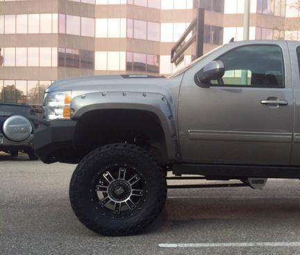 Hammerhead 600 - 56 - 0446 Chevy Silverado 2500/3500 2011 - 2014 Front Non - Winch Bumper Pre - Runner - Rugged Truck Gear