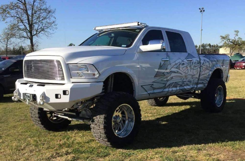 Hammerhead 600 - 56 - 0493 Dodge Ram 2500/3500/4500/5500 2010 - 2018 Front Winch Bumper Low Profile - Rugged Truck Gear