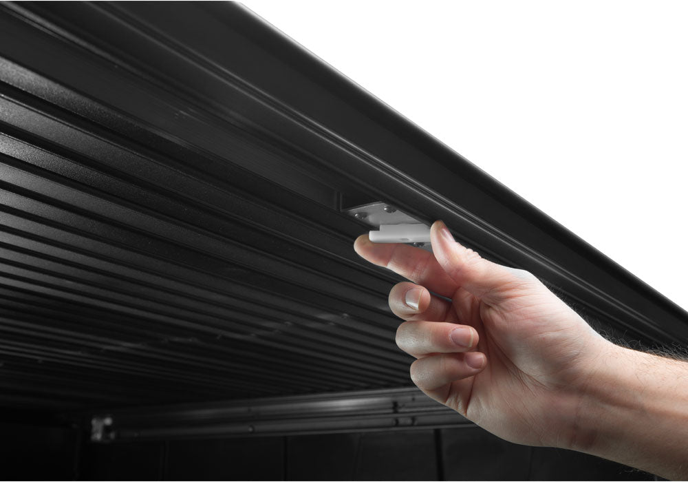 Retrax EQ EQ0462 2015 - 2019 GMC Sierra 2500/3500 HD Retractable Hard Tonneau Cover 8 ft. Bed - Rugged Truck Gear